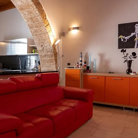 Santa Clhouse * Bari