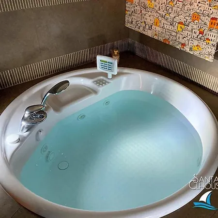 Santa Clhouse * Bari