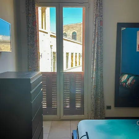 Santa Clhouse * Bari